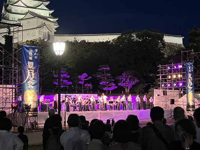 姫路城イベント実行委員会公式ホームページ 姫路城観桜会 姫路城観月会