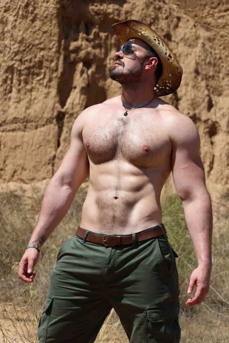 Enjoy all my onlyfans by 50% off 
https://t.co/WhDGf0lZO3 
Enjoy now https://t.co/J55JQBhoTU