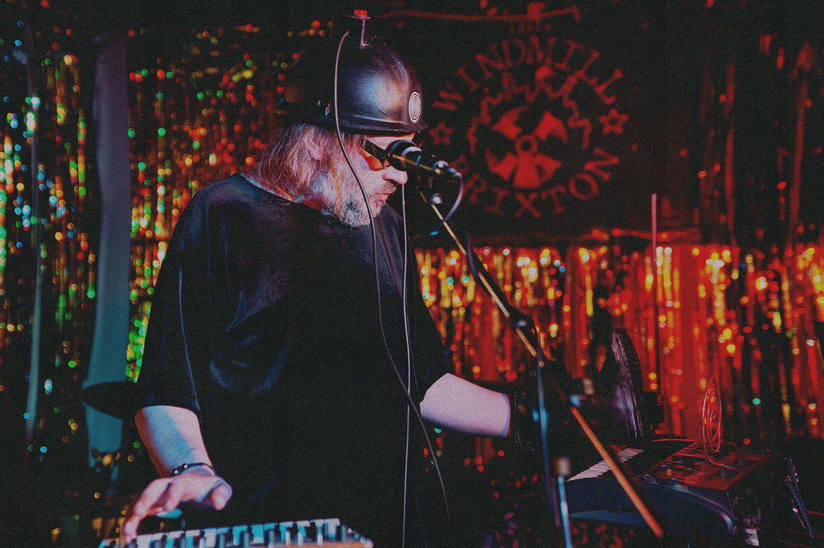 Betamax vs Clive Bell, @JellyCleaver and Man From Uranus at the <a href="/SisterRayStore/">Sister Ray Records</a> night at the <a href="/WindmillBrixton/">Windmill Brixton</a>