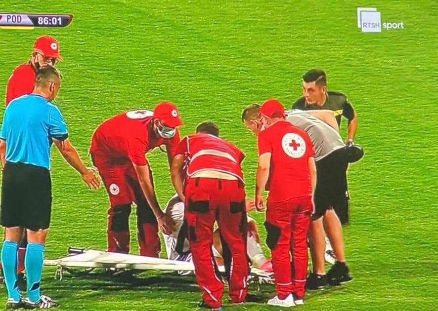 RedCrossAlbania's tweet photo. Today is #WorldFirstAid Day ⛑️
Learn First Aid to save lives. 

Albanian Red Cross branches provide quality first aid training for schools, companies and individuals.  #LifeLongLearning https://t.co/teoPdbJ2Df