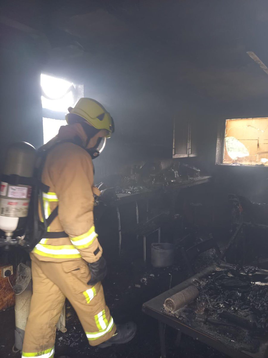 EMFS999's tweet photo. Live fire film work with our freinds at  @rivr_uk https://t.co/20XiTjKpSV