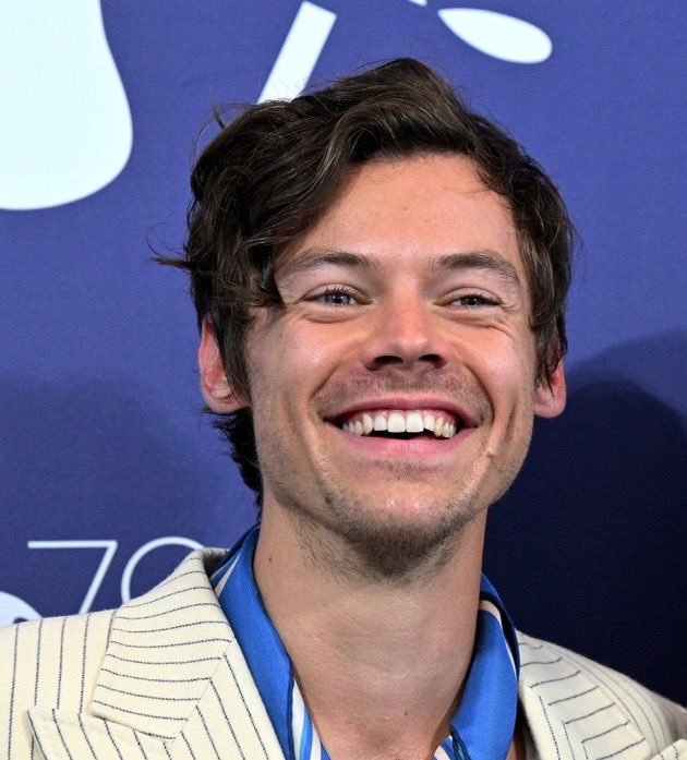 maja 🛰️| SAW HARRY?!?! tweet media