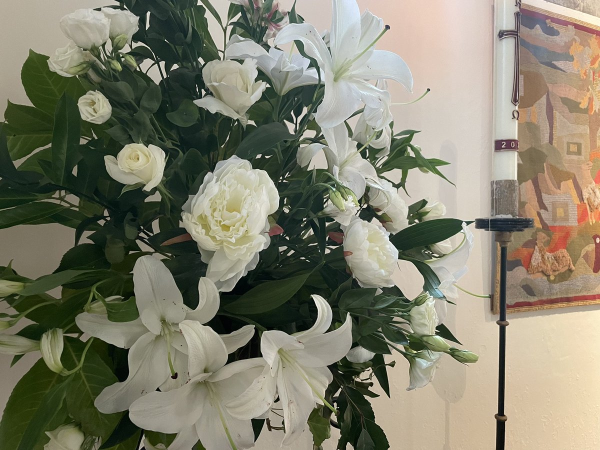 Almighty God, we give you thanks for Charles your servant and our King. Bless and protect him in all the years to come, grant him long to reign over us and give him gifts of wisdom and discernment as together we face the opportunities and challenges of our age. Amen.