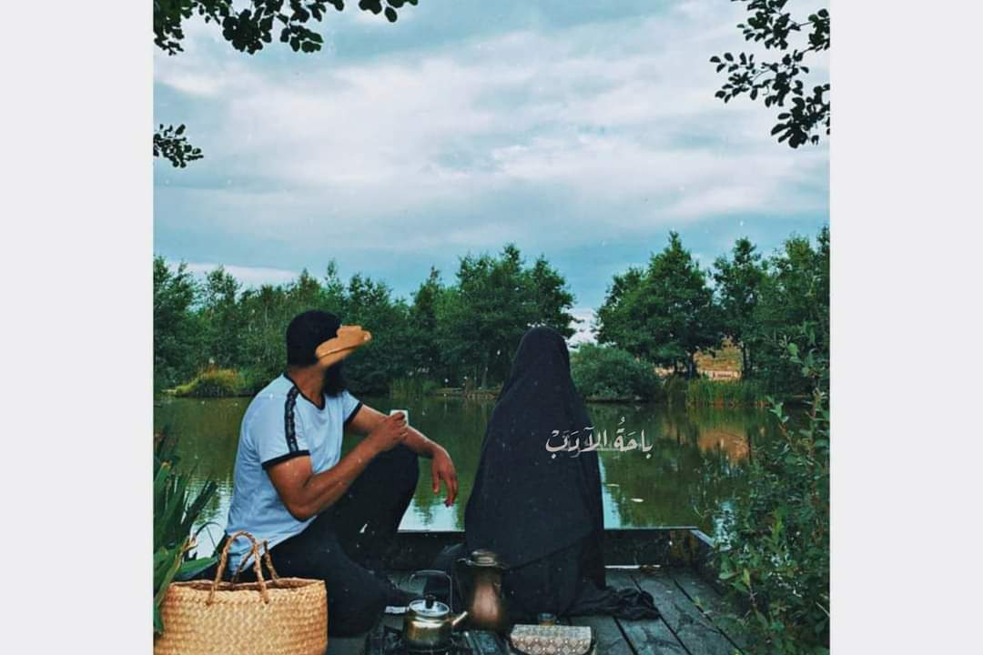 belkham_hadjer's tweet photo. والحَقُّ أحَق أن يُقَال:
النِّسَاء فِي بُيُوتِ الصّالحِين مَلِكَات.
______
👑🤎 https://t.co/tM7FILWVXn