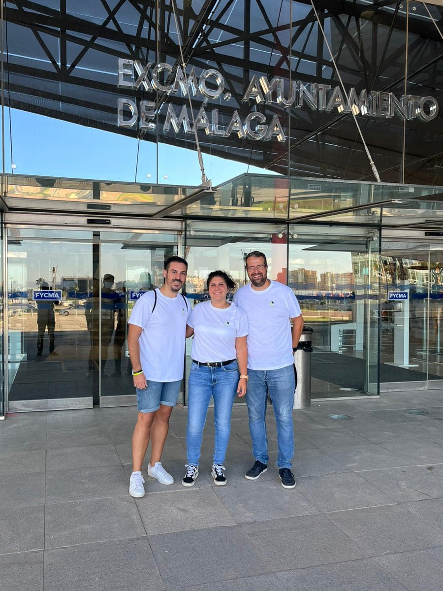 Estamos ready!! Dispuestos a seguir aprendiendo y formándonos en marketing digital, social media y ecommerce en el #econgress22