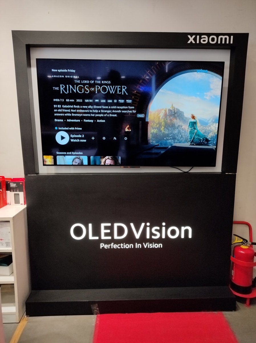 KaranMakol1's tweet photo. Had a really great screening activity at Mi Home store DLF Mall of Indian with Xiaomi OLED Vision TV
#OLEDVision #Xiaomi #LordOfTheRings @XiaomiIndia @XiaomiTVIndia @MiFCDelhi @themakeavish #ILoveXiaomi
I β€ Mi https://t.co/xeCA4knVha