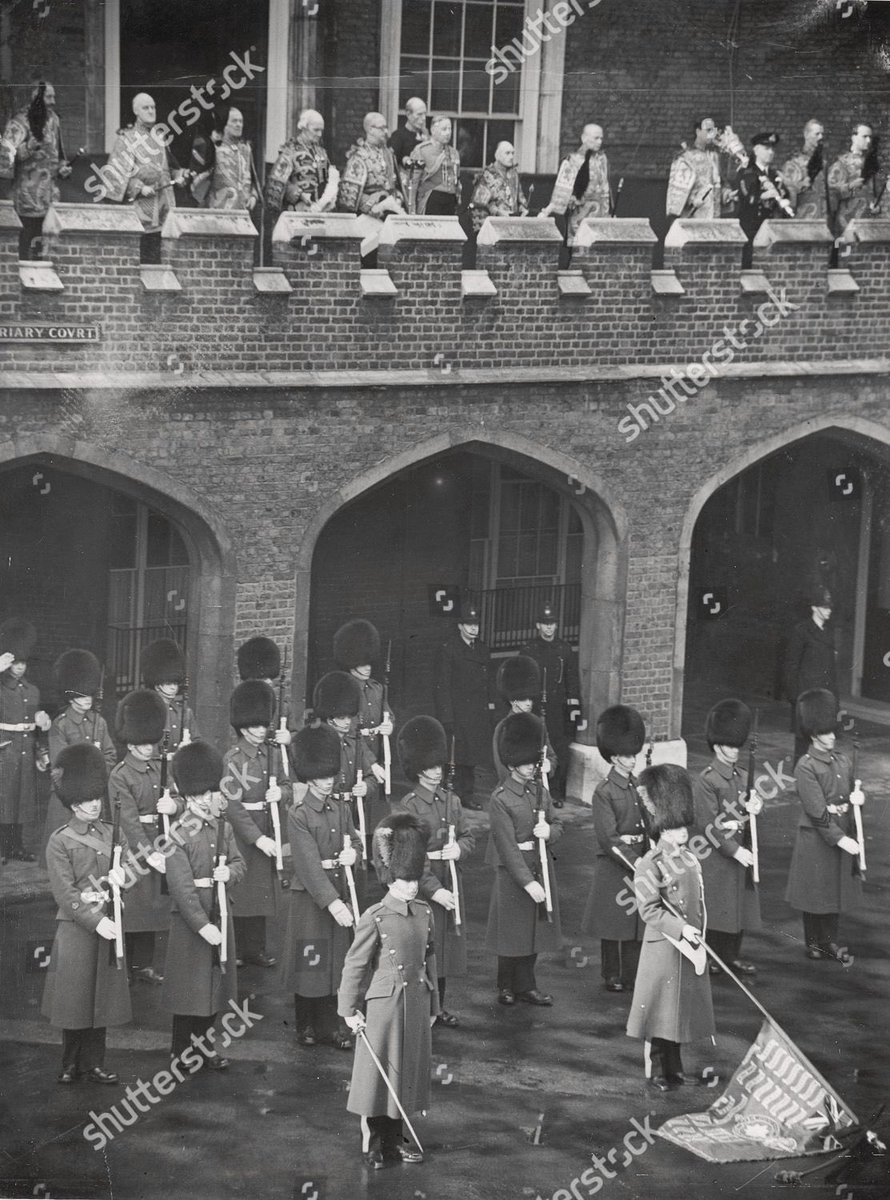 AnnaWhitelock's tweet photo. How it looked for the proclamation of Queen Elizabeth II #Succession https://t.co/CxWXF59Jaa