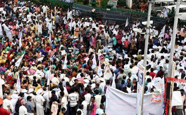 Jhanshi_HRD's tweet photo. We Demand the 72 years of discrimination based on religion..Article 25 to 28 given freedom to freely profess, practise & propagate #WeDemandSCstatus #SCChristianStatus
#DalitLivesMatters @SupremeCourtFan @UDHRforAll @BBCWorld @PMOIndia @rashtrapatibhvn @ndtvindia @UNHumanRights https://t.co/h4ABz309z1