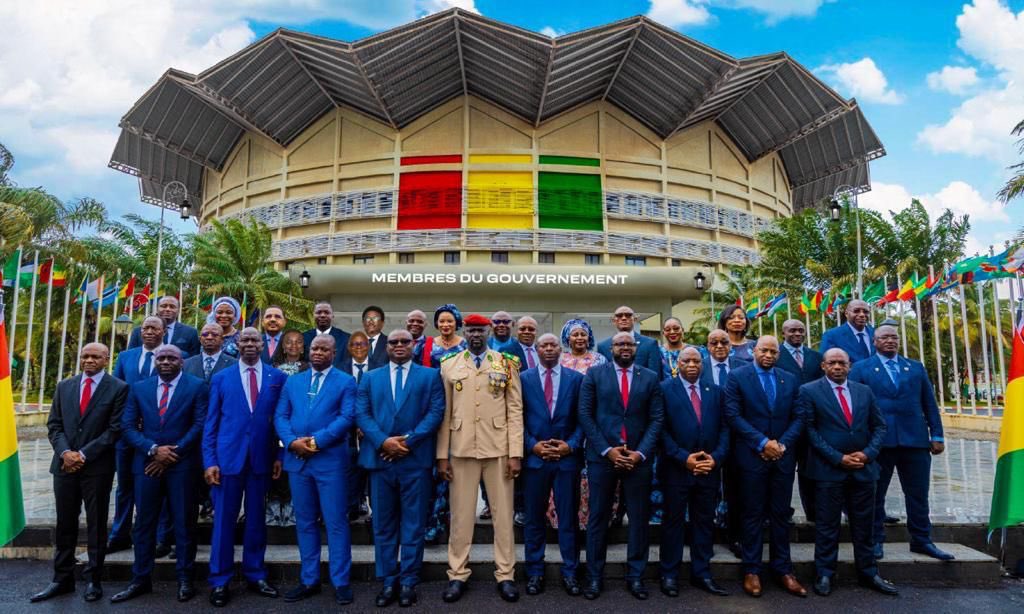 🇬🇳 <a href="/Presidence_gn/">Présidence de la Guinée</a>