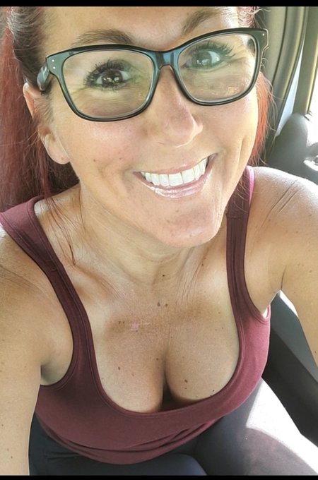 Tell #Elon I'm going to the gym and not checking emails🤣 #ElonMusk #gym #SaturdayMorning https://t.c<a href="/tag/elon"class="tags">#Elon</a><a href="/tag/gym"class="tags"><span>#gym</span></a><a href="/tag/saturdaymorning"class="tags"><span>#saturdaymorning</span></a><a href="/tag/elonmusk"class="tags"><span>#elonmusk</span></a>