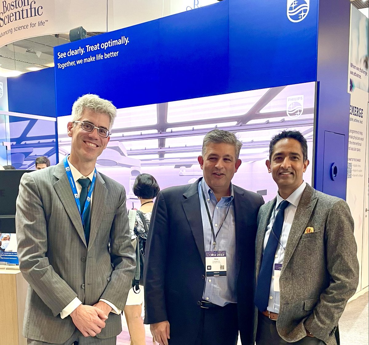 AtulGupta_MD's tweet photo. Miami in Barcelona!  ⁦@docTPlive⁩ getting ready to speak on radiation-free interventions and the future of interventional oncology! 
#CIRSE2022

⁦@cirsesociety⁩ ⁦@ISETNews⁩ ⁦@SIRspecialists⁩
⁦@PhilipsHealth⁩
#FutureofIGT #FORStechnology #AngioCT https://t.co/3XgLddiOA0