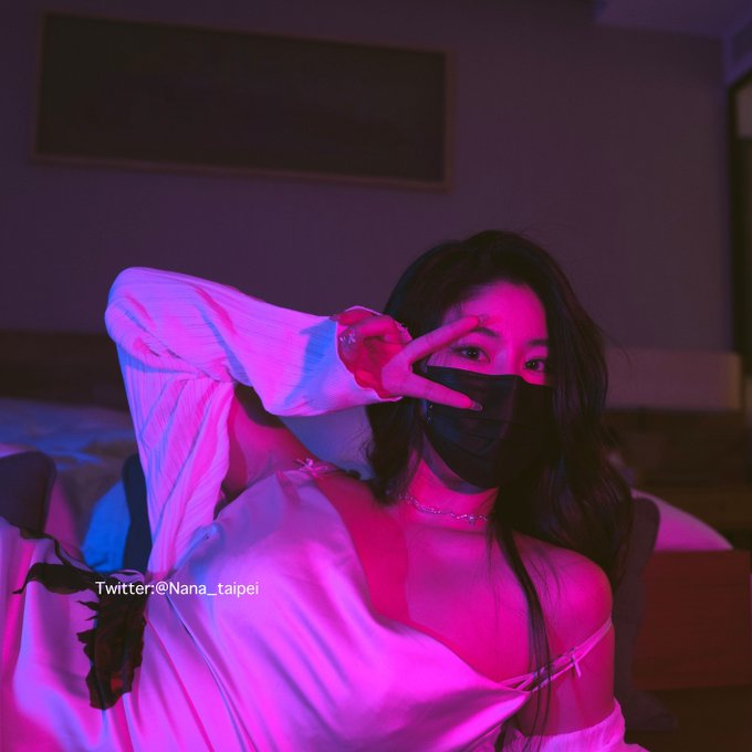 哈嘍，月餅節快樂🎑，你們吃了什麼樣的月餅呀🥮 https://t.co/i9hDupiuY6