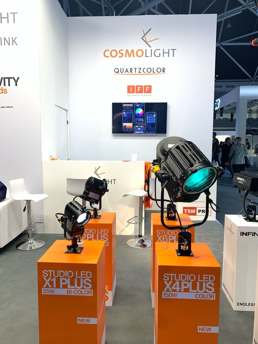 COSMOlight_srl's tweet photo. Day 2 at @IBCShow
You are welcome at our booth C.40 / HALL 12 to discover our new products.
STUDIO LED X1 PLUS BI-COLOR 35W
STUDIO LED X4 PLUS COLOR 150W
#IBC2022 #ibcshow #cosmolight #broadcasting #Quartzcolor #LEDfresnel #Rigging https://t.co/V0ePfH0uDr