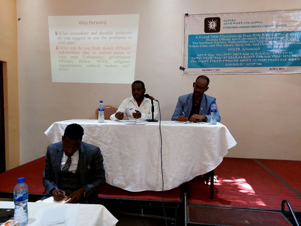 hrcoethio's tweet photo. On September 7, 2022 EHRCO held a roundtable discussion with governmental officials, media, and community delegates in the Southern Region at Arbaminch.
#SNNPR #Konso #Amaro #Burji #Ale #Derashe #Hybena https://t.co/UhyxeitiMb