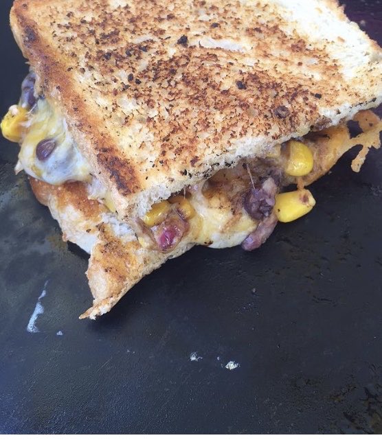 Cest_Cheese's tweet photo. Open Today at the Oakwood Farmer’s Market 10-1
Try the Don Quixote! https://t.co/ICvZP1Q9D4