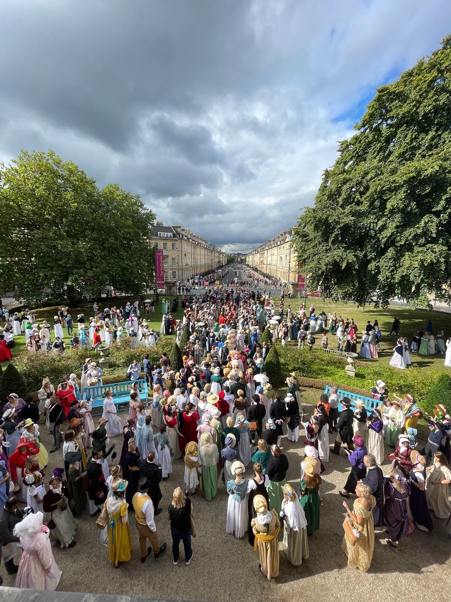 JaneAustenBath's tweet photo. Setting off on a record-breaking Jane Austen festival Promenade!
@visitbath @VisitBritain @bathbid #janeausten https://t.co/OqSXNDm71y
