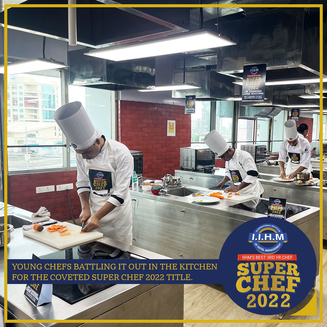 IIHMHOTELSCHOOL's tweet photo. Final year students of IIHM #Kolkata competing for the most coveted Super Chef Title. After an elaborate screening process & grueling cook-offs, the best student will be selected to represent the India at the @ycolympiad 2023! #IIHMSuperChef2022 #chefsofiihm #culinarycompetition https://t.co/vLS9vmFEo4