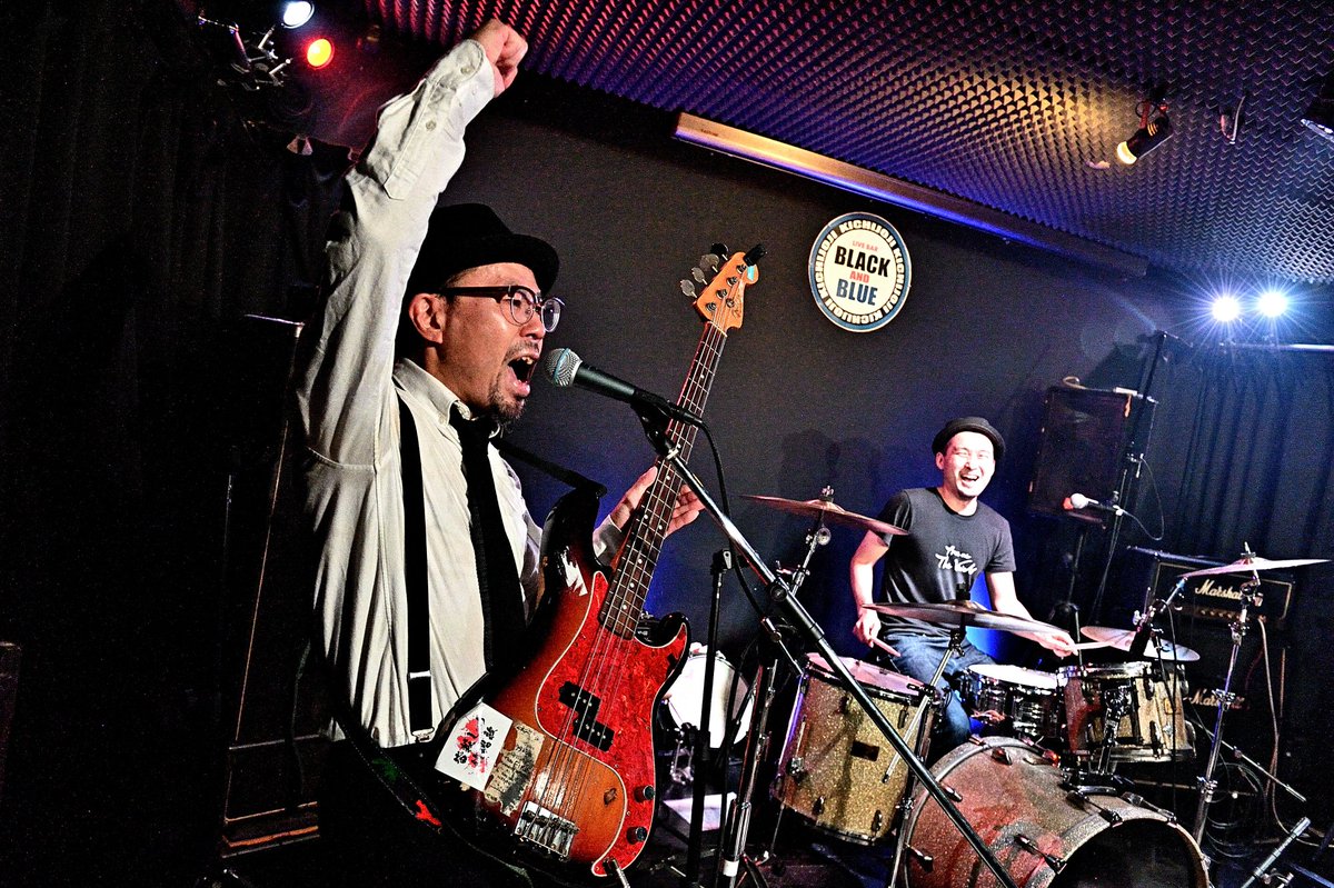 thetokyonumbers's tweet photo. 〈ライブ写真〉
9/3 吉祥寺BLACK AND BLUE
photo by Genki Motoyama(@PhotobyGenki) https://t.co/O3OQr02OGc