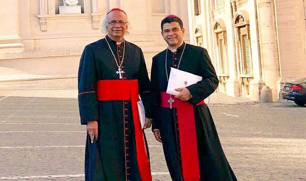 EmilianoCHM69's tweet photo. Una fuente eclesiástica me confirma que el arzobispo de Managua, Cardenal, Leopoldo Brenes, reunió a las congregaciones religiosas para prohibirles que en misa y otras actividades religiosas se hable de monseñor, Rolando Alvarez, jerarca católico preso pr la dictadura https://t.co/OWd9wMCFdc