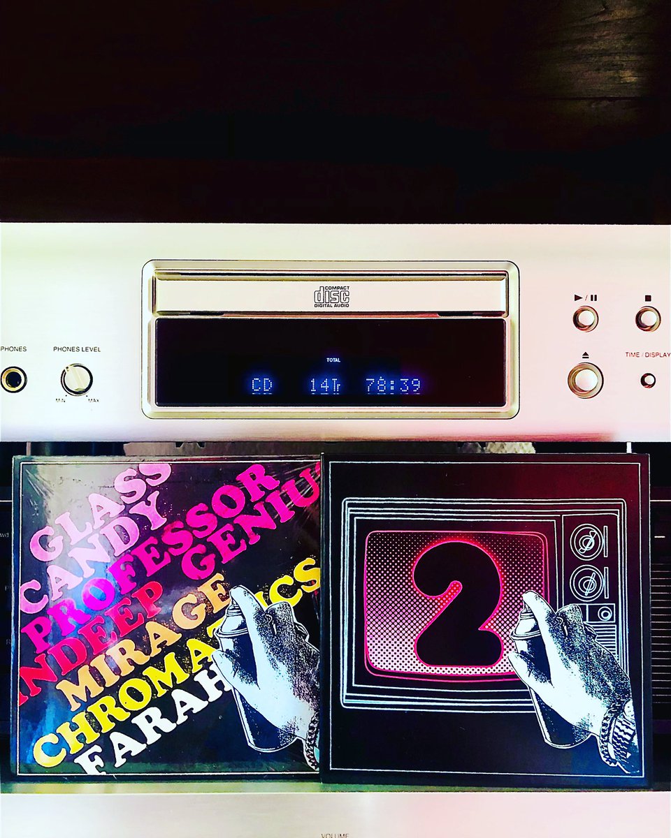 jpunaro's tweet photo. Various :: After Dark 1 & 2
Los Italianos lo hacen mejor... thanks Dan!
#compilation #afterdark @IDIB #italiansdoitbetter #johnnyjewel #glasscandy #chromatics #mirage @chromatics @danash23 #profesorgenius #farah #mikesimonetti #desire #appaloosa #symmetry #rwistedwires #cd https://t.co/EjhglXeell