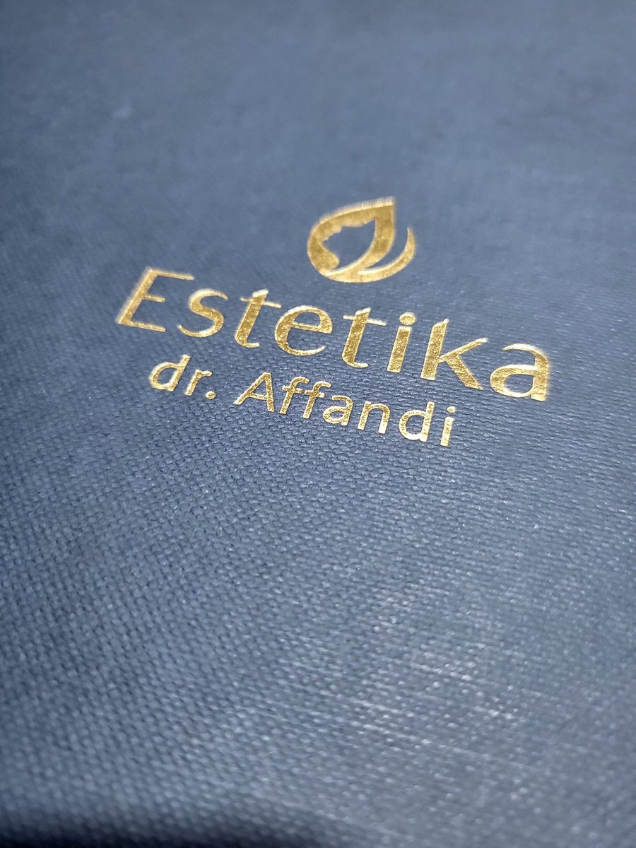 IndahOppu's tweet photo. Deeply appreciate for your thoughfull gift @klinikestetika 

#loyalmember 
#platinummember https://t.co/t3hbd7kfUX