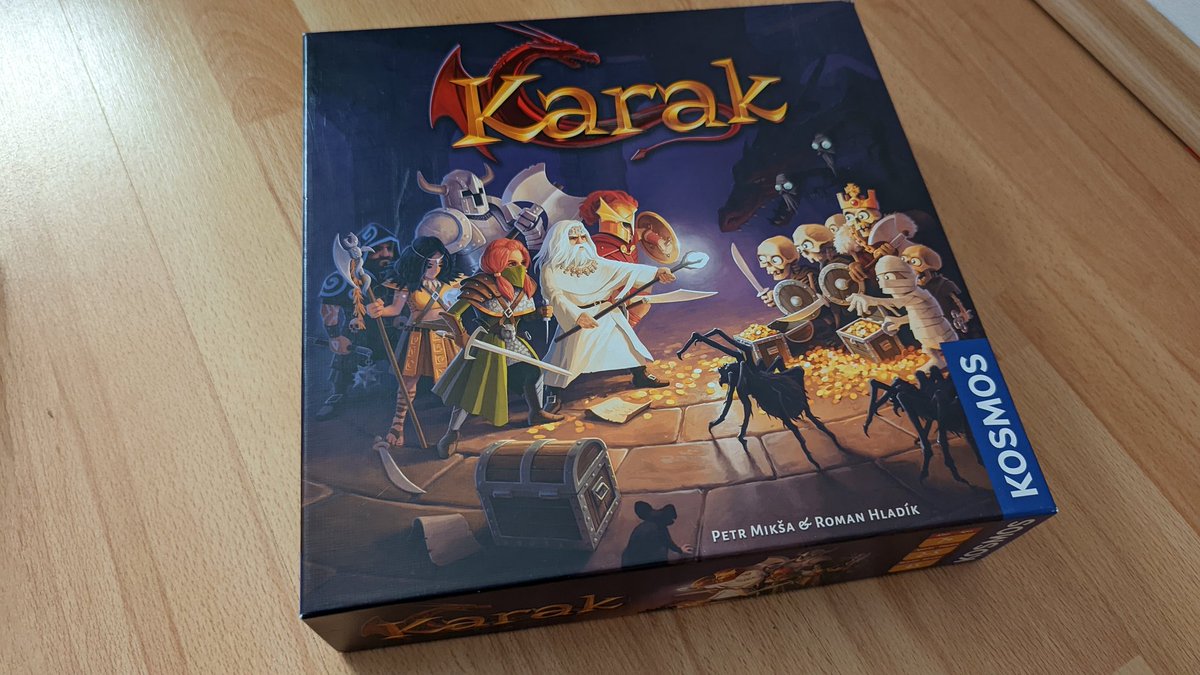 4helden1schelm's tweet photo. Den Samstagmorgen mit der fusskranken Tochter (7) und dem Dungeoncrawler "Karak" begonnen. Und danach das #DSA1 "Buch der Abenteuer" angefangen. Der Kampf gegen "Einauge" wurde knapp gewonnen. Tochter: "Können wir nochmal kämpfen?" Läuft! 🤩 https://t.co/q2Pu3gTIoi