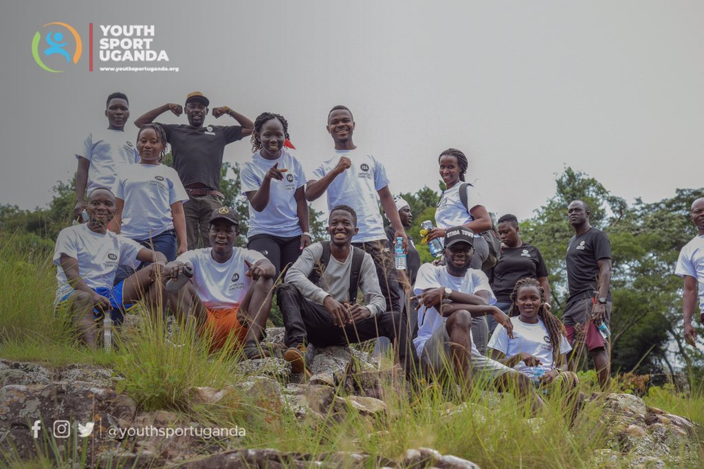 YSUganda's tweet photo. #SocialSaturdays!
What's a Saturday without fun?🕺💃
Lets all have a great weekend, because monday will be here in 30 Minutes. 😁
#YSU #Fundays #ISAyouth
#Funsaturdays #S4D #A4D #WEGOTGAME #YouthEmpowerment https://t.co/FnMTtm66M8