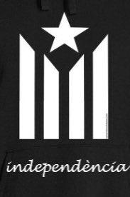 Sapigueu que a #Decathlon s’han negat a imprimir aquesta foto en una samarreta i ni us podeu imaginar el tracte i la mala educacio. No hi tornare!