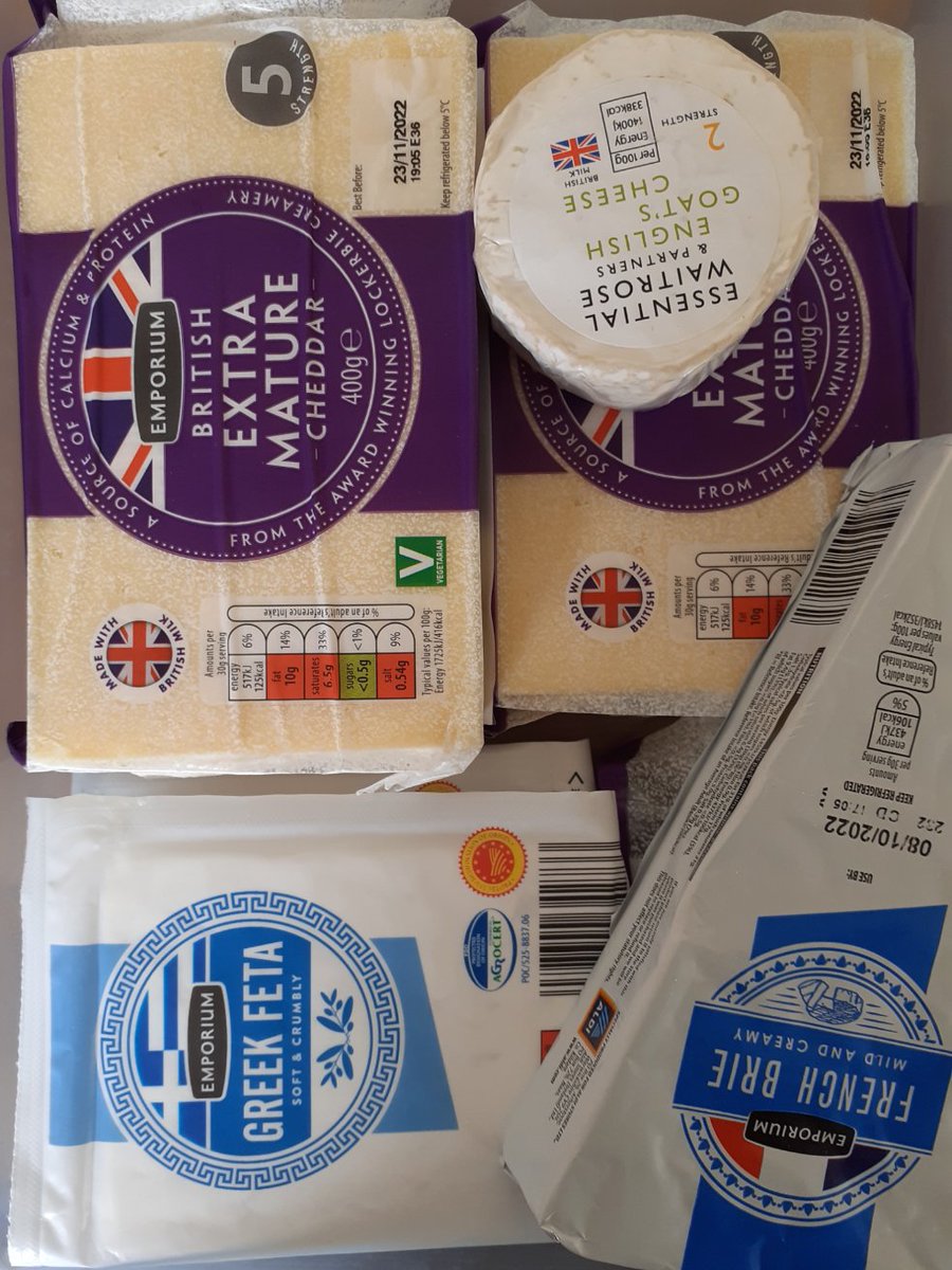 SarahP_Para's tweet photo. 😋The new fridge has a #cheese drawer
#CheeseTastic https://t.co/byu29oK9Qn