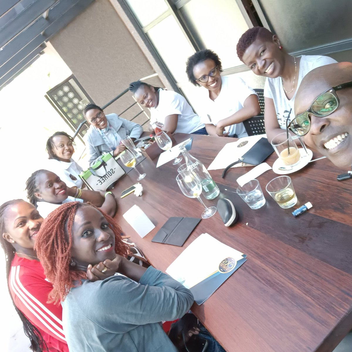 JamesMuiruri_M's tweet photo. Reminded of a recent &amp; awesome afternoon spent with @cxuniversity 🇰🇪 2nd CXS™️ Cohort graduation celebration. Congratulations &amp; thanks for having me #CX #experiencemakers @daisyosawa @BeckyObondi @Sheila_Bundi @lynetowuor @Waceke_SK @ndutamush @R_Muriungi @JNAMASAKA @KiruthuLucy https://t.co/F6YNBO9KGH