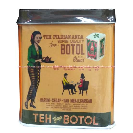 Widino's tweet photo. Dah langsung check out 2 kaleng wkwkw. Dismak ini toko kesayangan bgt segala macam merek teh punya. https://t.co/bSluXrscwu
