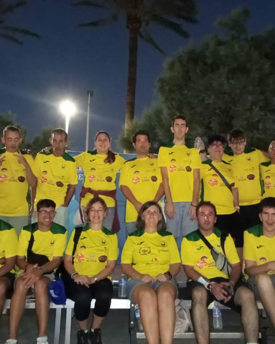 afanas_y's tweet photo. 🧳Ya están en Cullera nuestros jugadores y jugadoras del  CRAP Club de Rugby Atlético Portuense inclusivo.
🏉Jugarán en el 5° Festival Internacional de rugby inclusivo "Cullera"
🤩¡A disfrutar de la experiencia!
 
#rugby #deporteinclusivo #discapacidad #integración #afanaspyb https://t.co/7HmSyKs6CE