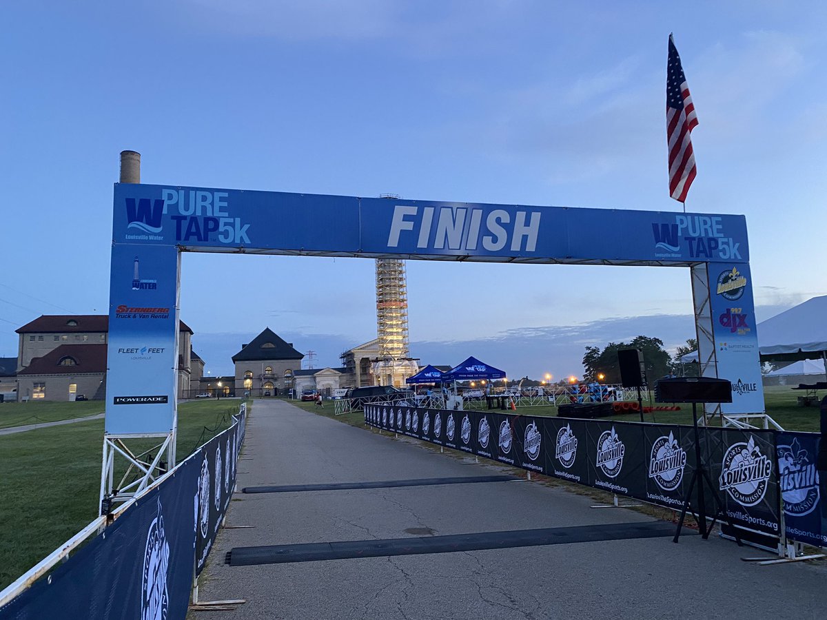 kelleydsmith's tweet photo. Morning view. Louisville Pure Tap 5K. Let’s do a race that starts and ends where you’re drinking water begins, at Louisville Water. 😊🚰 #PureTap5K https://t.co/qncF47Txks