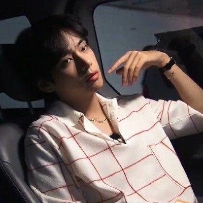 mochimin103's tweet photo. A short filo #taekookau wherein-

Yuuki (jk) was about to confess he's feelings to Calix (th) https://t.co/Yw19EniAcS
