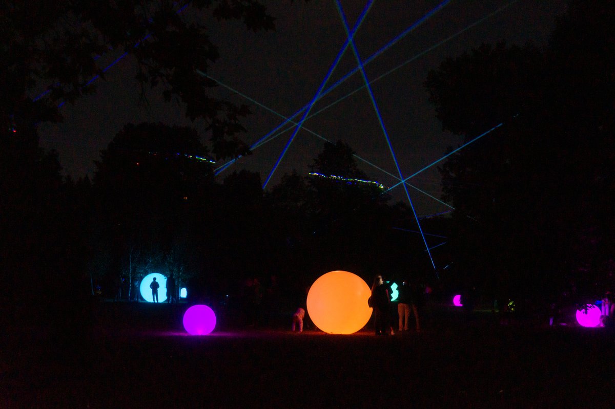 Gerry_Part's tweet photo. беше magical 🧚♀️✨🧚✨ #sofialights #urbancreatures #parkVrana https://t.co/Snq3OU9xAs