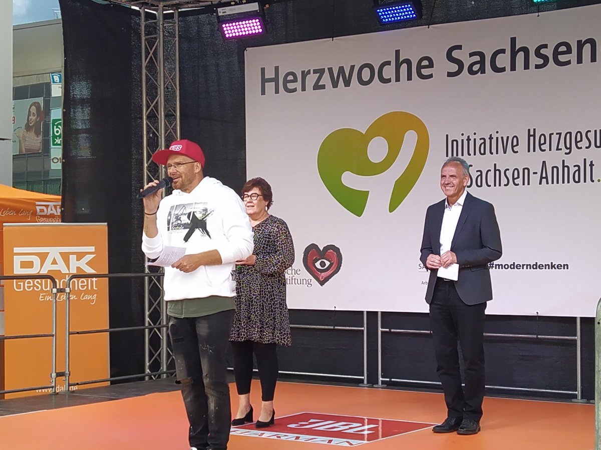 Steffen Meyrich (@steffenmeyrich) on Twitter photo Eröffnung des 1. Familienfests der #Herzwoche in <a href="/sachsenanhalt/">Sachsen-Anhalt</a> mit Frau Ministerin @GrimmBenne vom <a href="/Soziales_ST/">Sozialministerium Sachsen-Anhalt</a> und Herrn Vestweber der <a href="/Herzstiftung/">Deutsche Herzstiftung</a> und Nils von den <a href="/DAROOKIES/">DAROOKIES</a> in der <a href="/Ottostadt/">Ottostadt Magdeburg</a> <a href="/DAKGesundheit/">DAK-Gesundheit</a> #Herzgesundheitlsa ❤️💪 Eröffnung des 1. Familienfests der #Herzwoche in <a href="/sachsenanhalt/">Sachsen-Anhalt</a> mit Frau Ministerin @GrimmBenne vom <a href="/Soziales_ST/">Sozialministerium Sachsen-Anhalt</a> und Herrn Vestweber der <a href="/Herzstiftung/">Deutsche Herzstiftung</a> und Nils von den <a href="/DAROOKIES/">DAROOKIES</a> in der <a href="/Ottostadt/">Ottostadt Magdeburg</a> <a href="/DAKGesundheit/">DAK-Gesundheit</a> #Herzgesundheitlsa ❤️💪