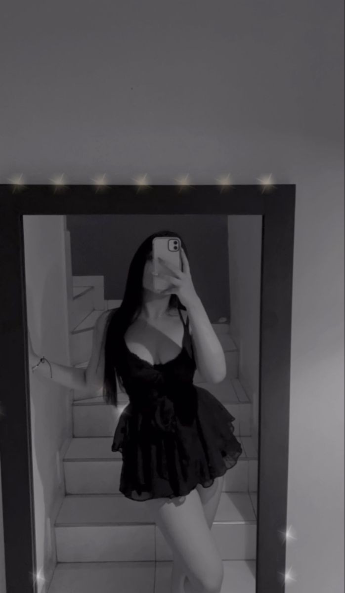 biankajehot's tweet photo. Fotecky rozoslane, dame znova za rt fotecku? 😈 https://t.co/dhx6inmu8p