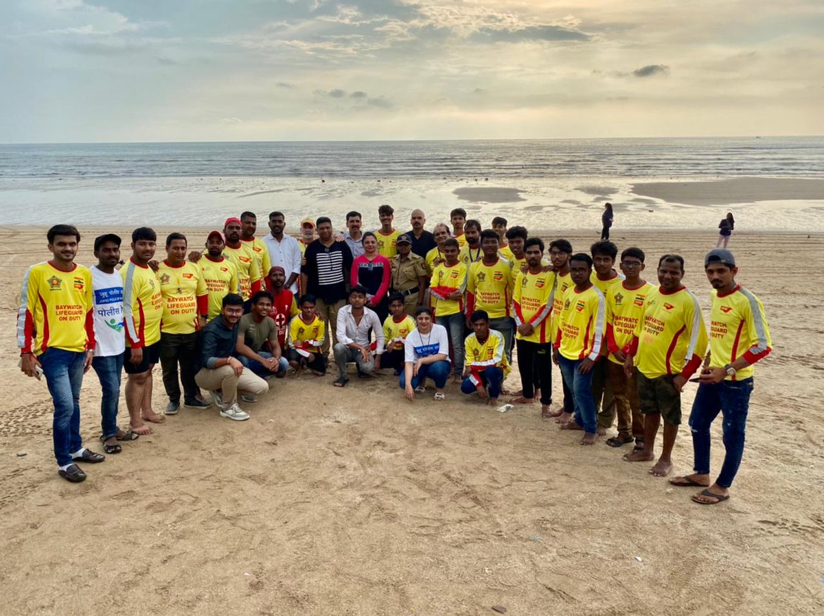 SHMShipcare's tweet photo. #BaywatchLifeguardAssociation during #AnantChaturdashi ensured visitors are safe and secure at Juhu beach. #SHMGroup salutes their selfless service.
Visit https://t.co/Ezj36ACWYt to know more about BLA https://t.co/0rkyjBH1m8