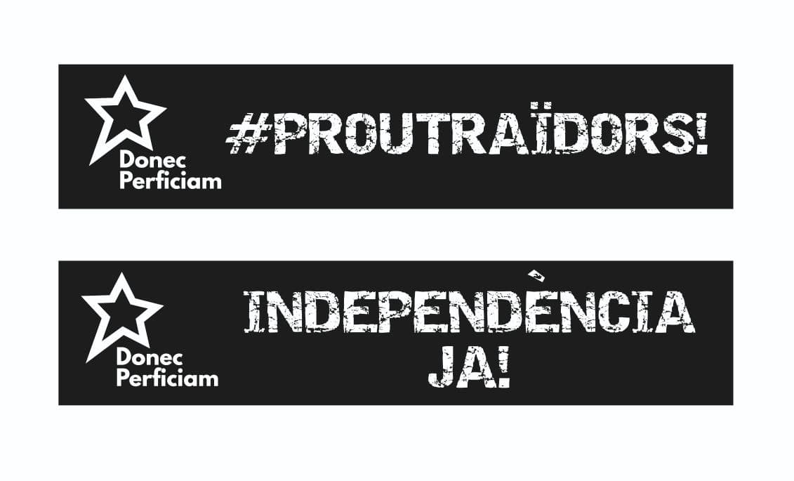 pepfort's tweet photo. Ja hem penjat la pancarta de benvinguda per aquells que es sentin al·ludits.
"Al Fossar de les Moreres
no s'hi enterra cap TRAÏDOR,
fins perdent nostres banderes,
serà l'urna de l'honor."
#Diada2022
@DonecxPerficiam @finsareeixir 
#ACABEM-HO
#BANDERANEGRA https://t.co/CjDmIqAl3D