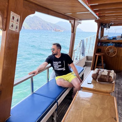 sekvan5634's tweet photo. #YeniProfilResmi https://t.co/mJQkoJxh2y