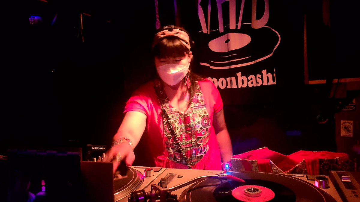 gurungurunmju's tweet photo. 続きましてDJシンデレラ·ハネムーンさん #cc1980 https://t.co/jC7JT3Vm0Z