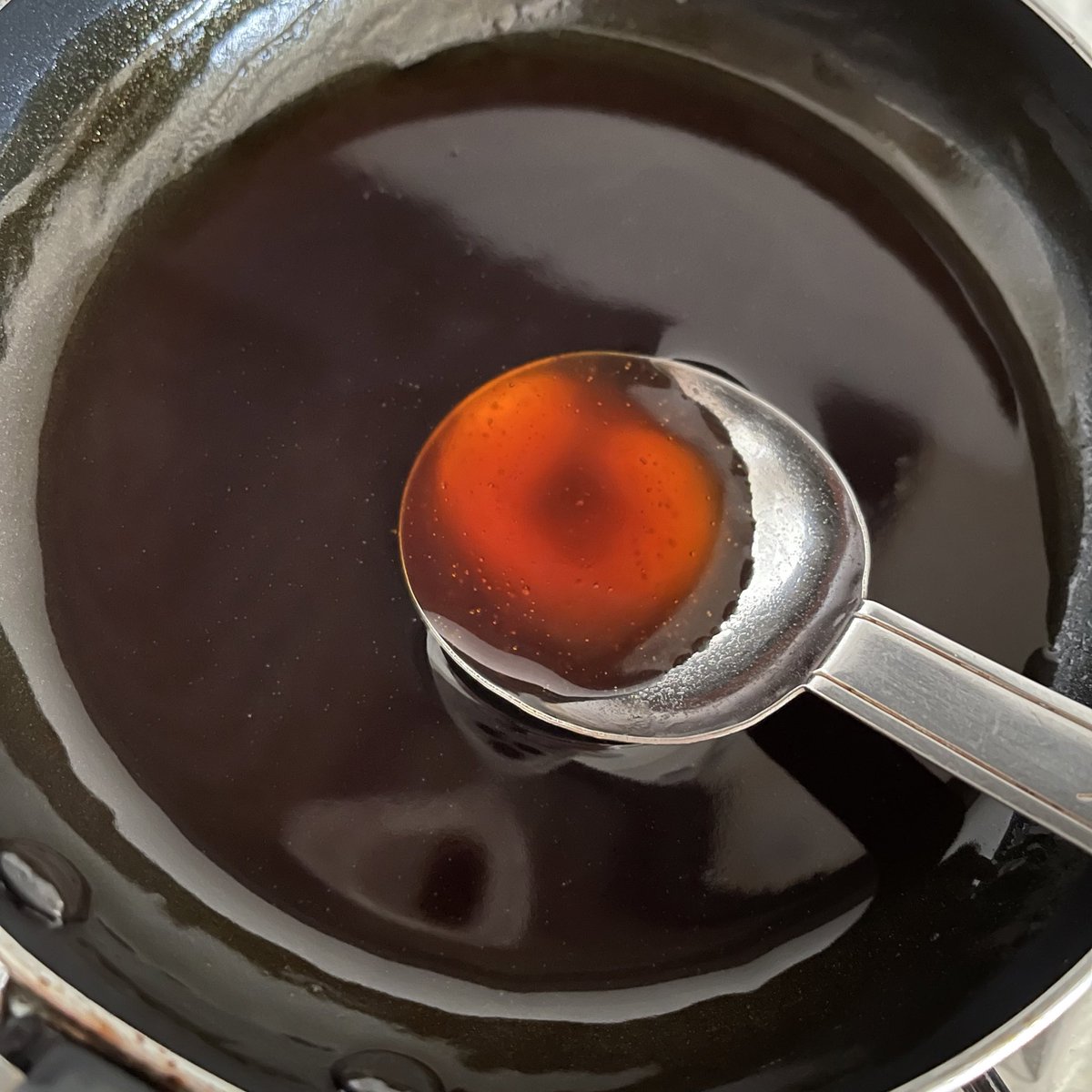 「みたらしのタレは作った!みりん、砂糖、醤油、お水、片栗粉!意外と簡単! 」|マサト☻スピアマンのイラスト