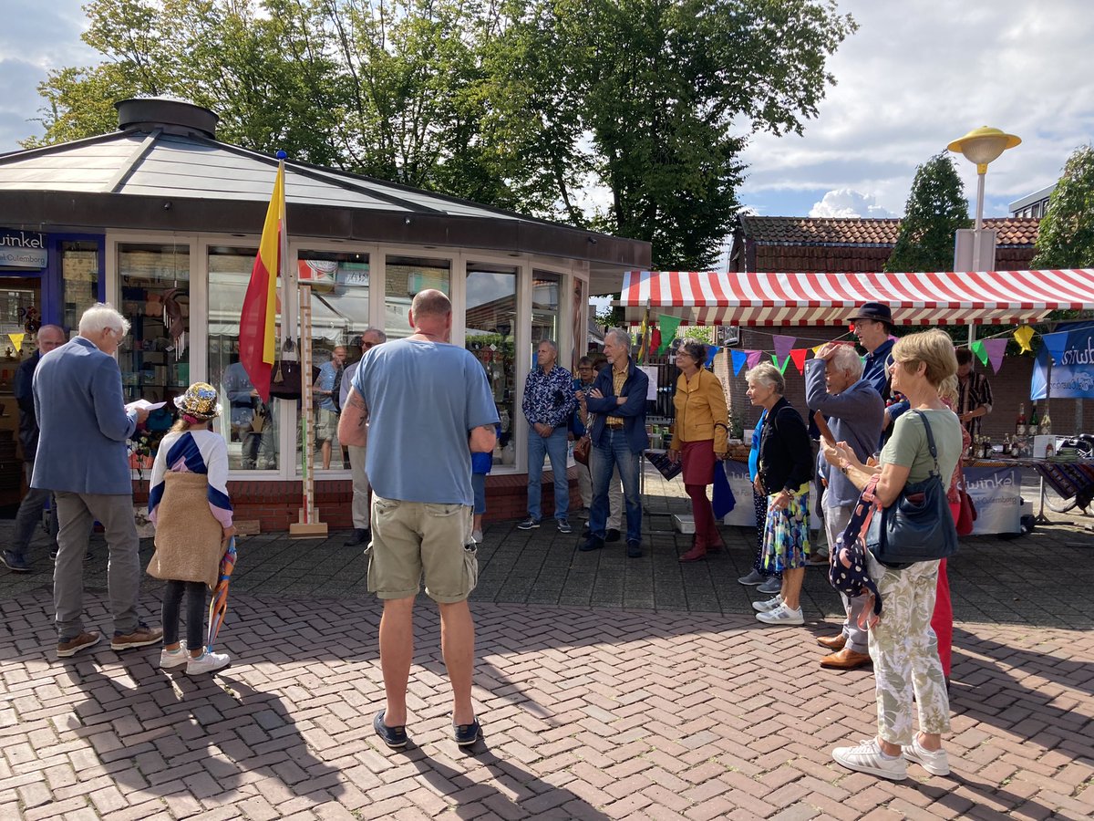 hgeraedts's tweet photo. @WWinkel_cborg viert haar jubileum. Zoek je nog een cadeau met een eerlijke achtergrond kom naar het Jach in @Culemborg https://t.co/kKIz8KOupE