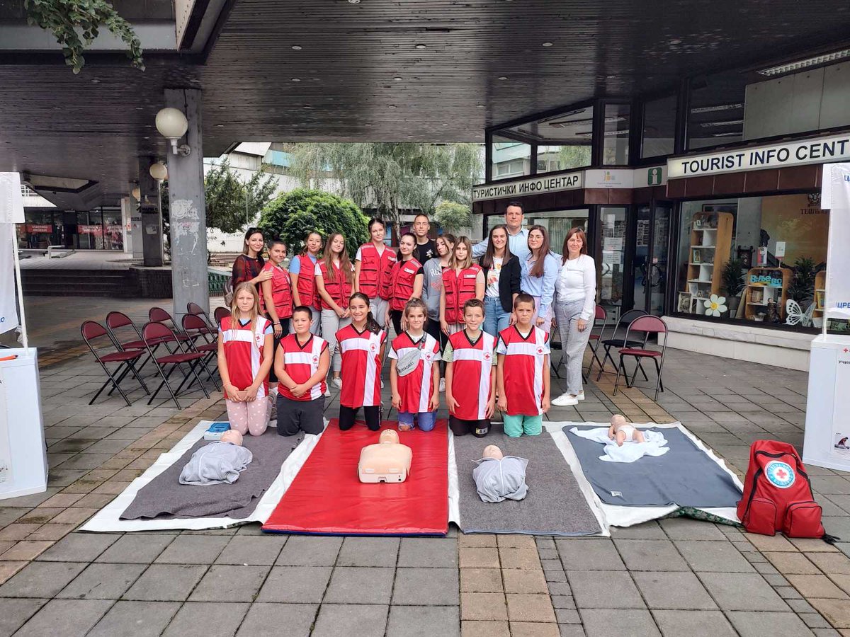 Mirjana Antonijevic (@m_antonijevic_) on Twitter photo For the world day of the first aid, the Red Cross of Valjevo organized a special public event in order to show techniques of the first aid to general audience. I was honored to be the promoter of this event! Many thanks to the people from the Red Cross for inviting me! <a href="/CKSrbije/">Crveni krst Srbije</a> For the world day of the first aid, the Red Cross of Valjevo organized a special public event in order to show techniques of the first aid to general audience. I was honored to be the promoter of this event! Many thanks to the people from the Red Cross for inviting me! <a href="/CKSrbije/">Crveni krst Srbije</a>