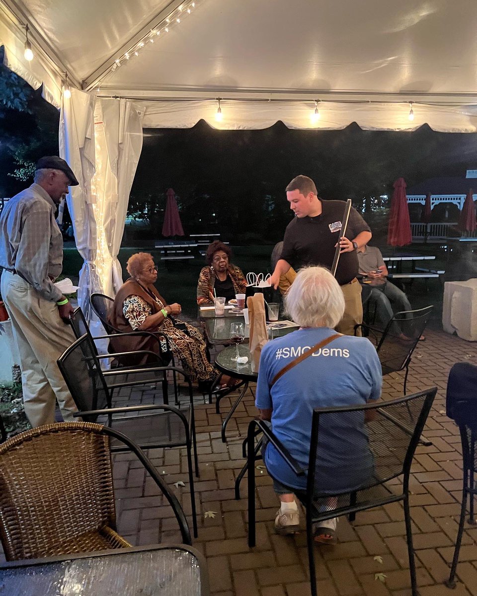 Brandon4StMarys's tweet photo. Thanks to everyone who attended Wine & Trivia last night! The message was clear—we need to elect proactive leaders who listen. I will represent you & act in the best interests of St. Mary’s.
Visit https://t.co/xTmqdiXtUK for more.
#LetsVoteBrandon #MDpolitics #DemCast #SMCDems https://t.co/WXHro8Neft