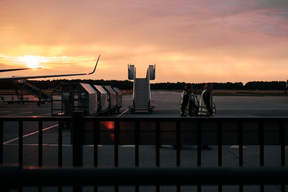 alias_jiba's tweet photo. Gm guys. 
#photography #photo #sunset #Travel #NFTGiveaway #nftphotography https://t.co/COO0mybyH9