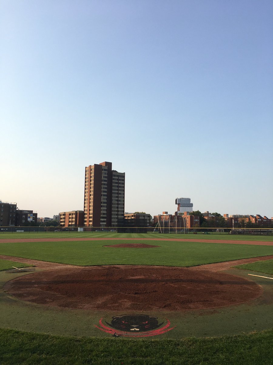 CoachCarroll29's tweet image. Bright and early at beautiful O’Brien field getting ready for our first Saturday of the fall. #winstudyrepeat