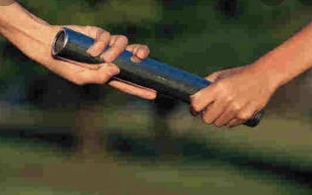 « Rien n’est dépourvu de sens, tout le monde est relié au reste «  Paul Auster.  Dimanche 11 septembre a 18h30 <a href="/CPolF5/">C Politique</a> présenté par @thomassnegaroff