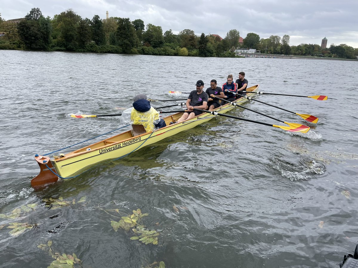 HeikoMouhlen's tweet photo. Next race - New Chance. Team, you‘ll make it!
#RudernGegenKrebs #RowingAgainstCancer #AccentureDACH #accenturemoments #HCMrow #WeAreASWHCM @HeikoMouhlen @ChristinaHolzma @Contini_Nemmert https://t.co/7qWGU08vAH