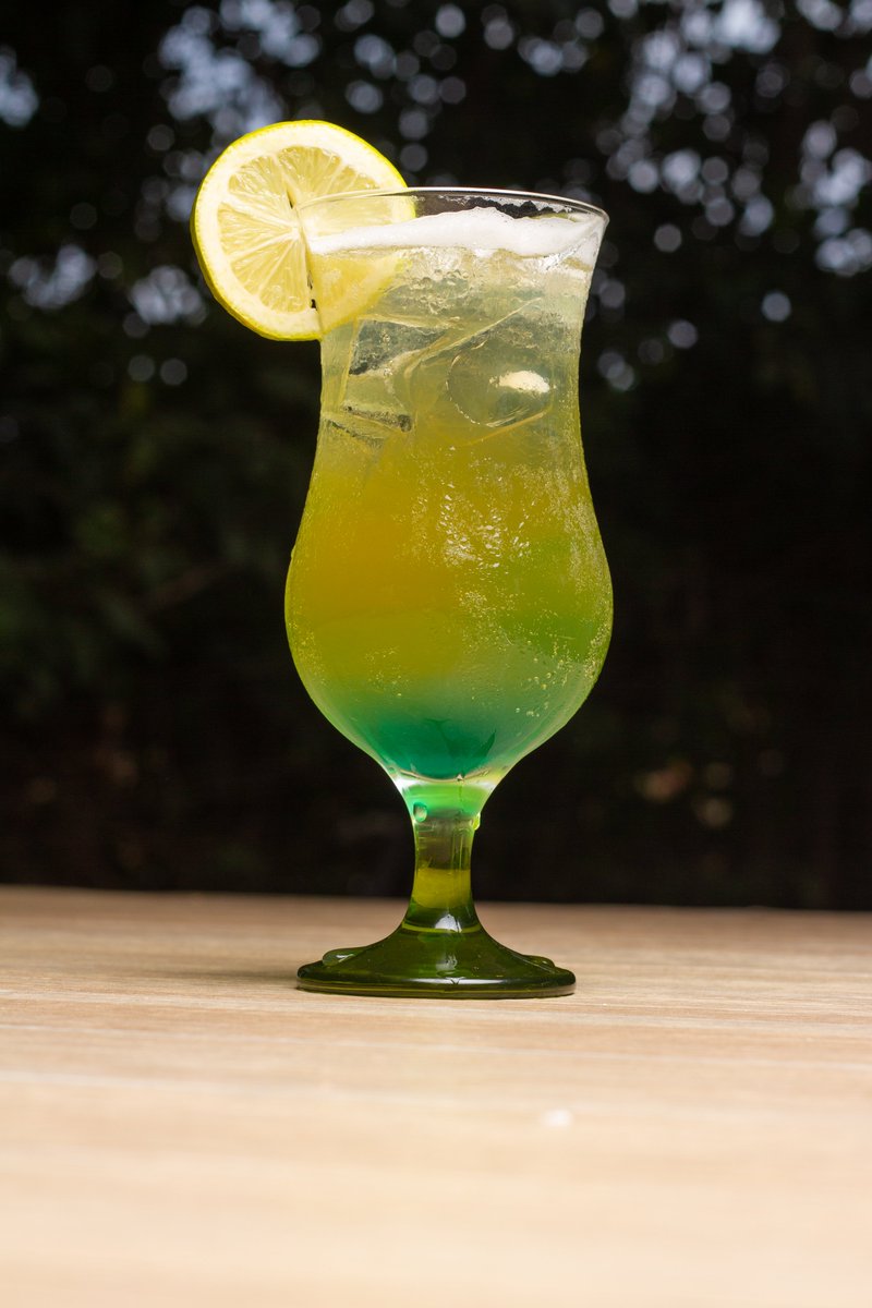 SeventeenZm's tweet photo. Get a kick of the weekend with a taste of our perfectly blended house cocktails for K120 or specially crafted fishbowls for only k175.
#seventeenzm
#ThePerfectPlaceToRelax
#theperfectplacetounwind https://t.co/cgLcTZcKi5